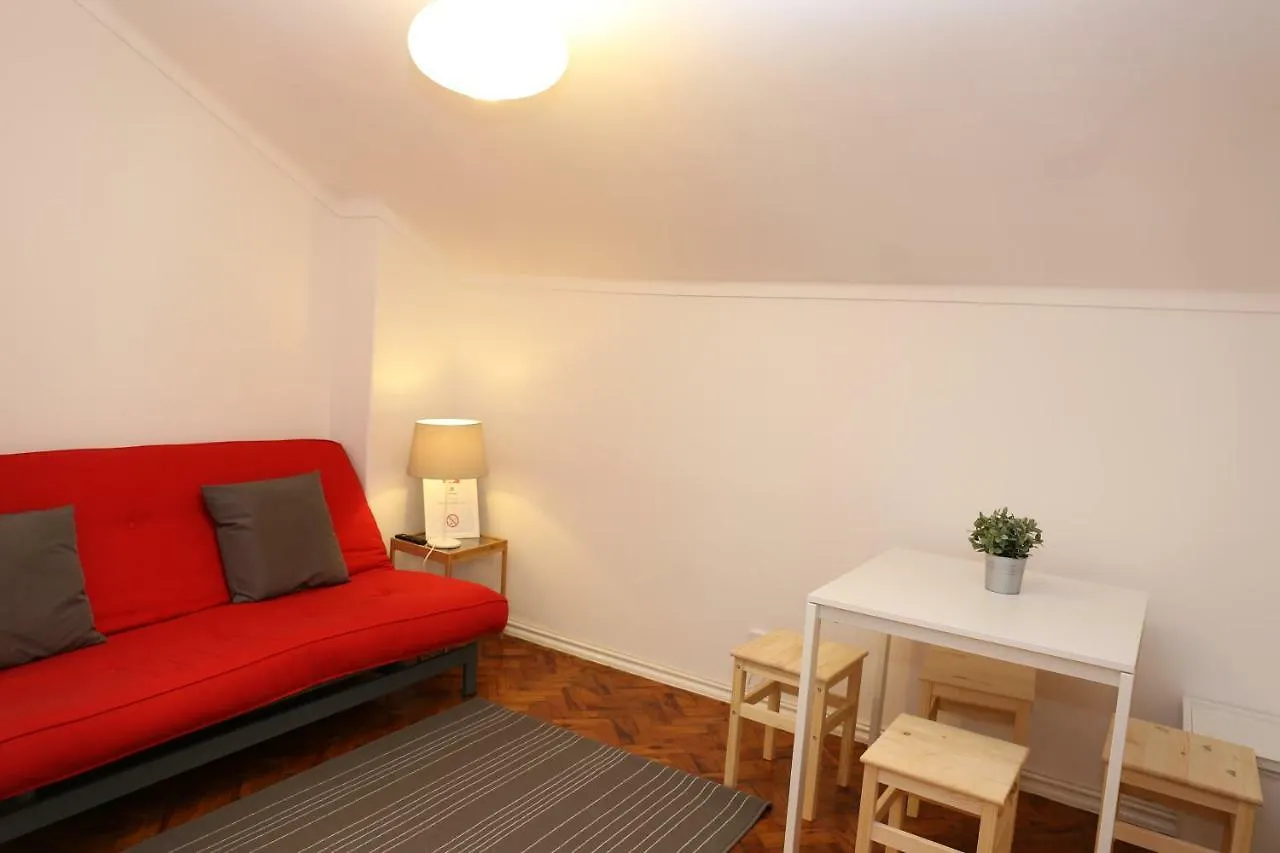 White Cosy Apartment リスボン