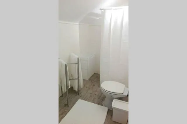 White Cosy Apartment Лиссабон